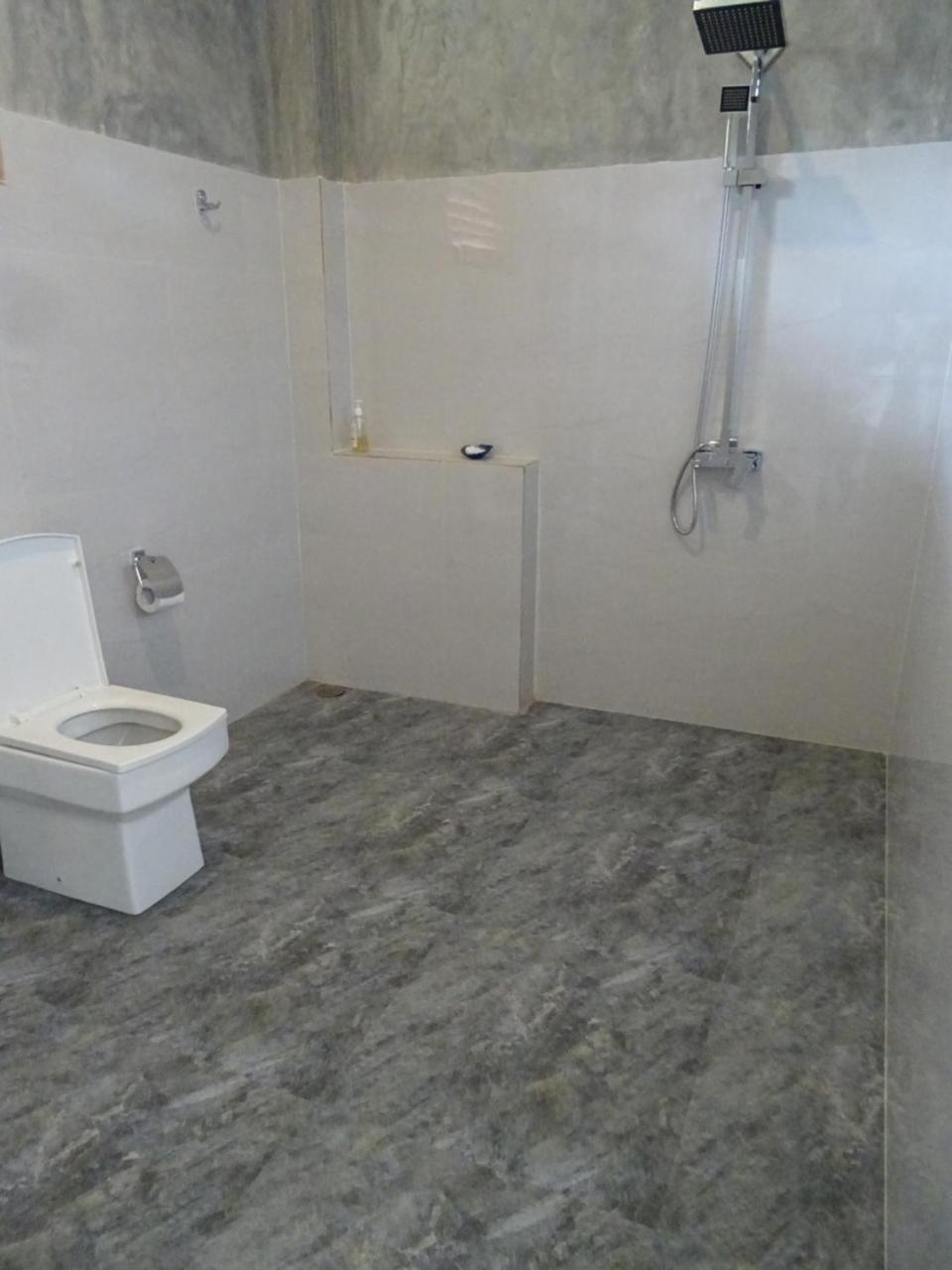 Thambili Cabanas Hikkaduwa Esterno foto